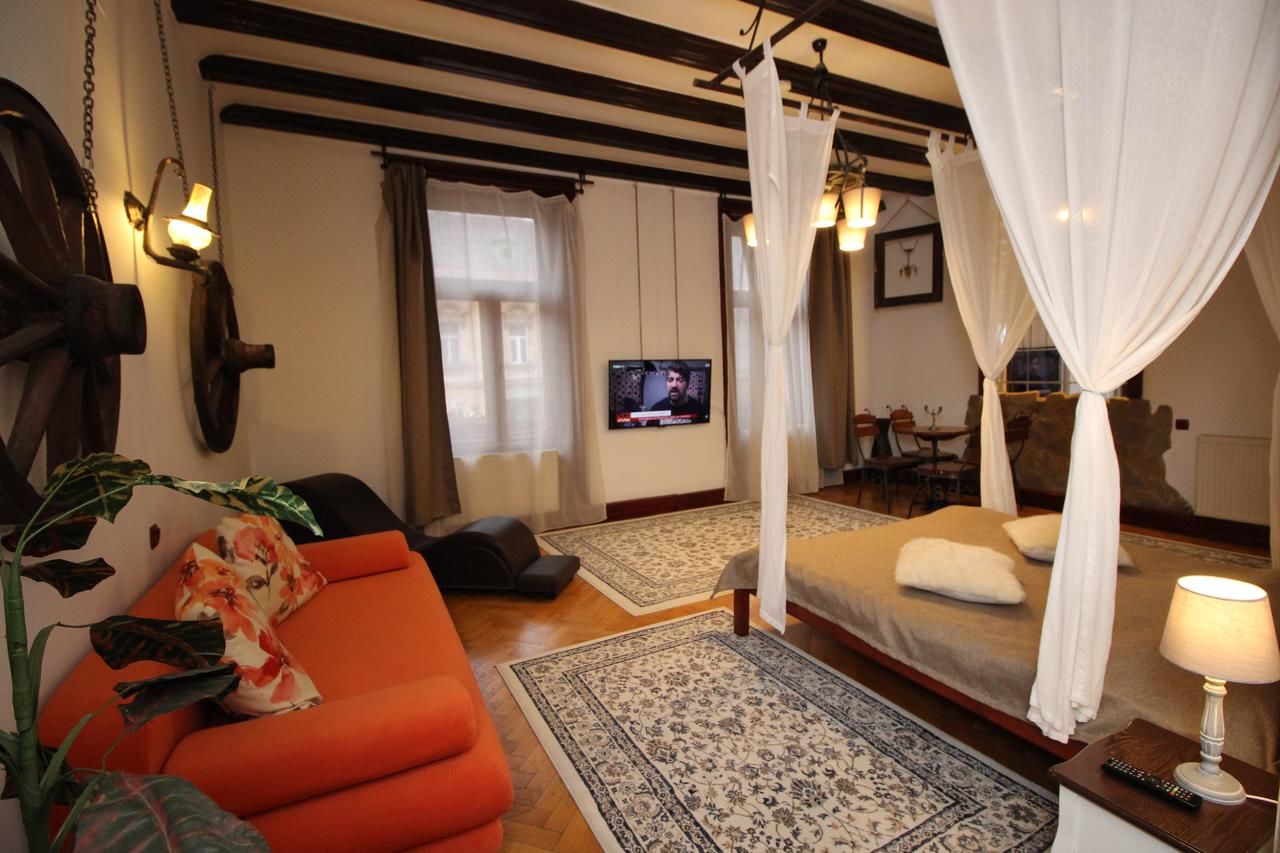 Гостевой дом Pensiunea Noemi Брашов-6